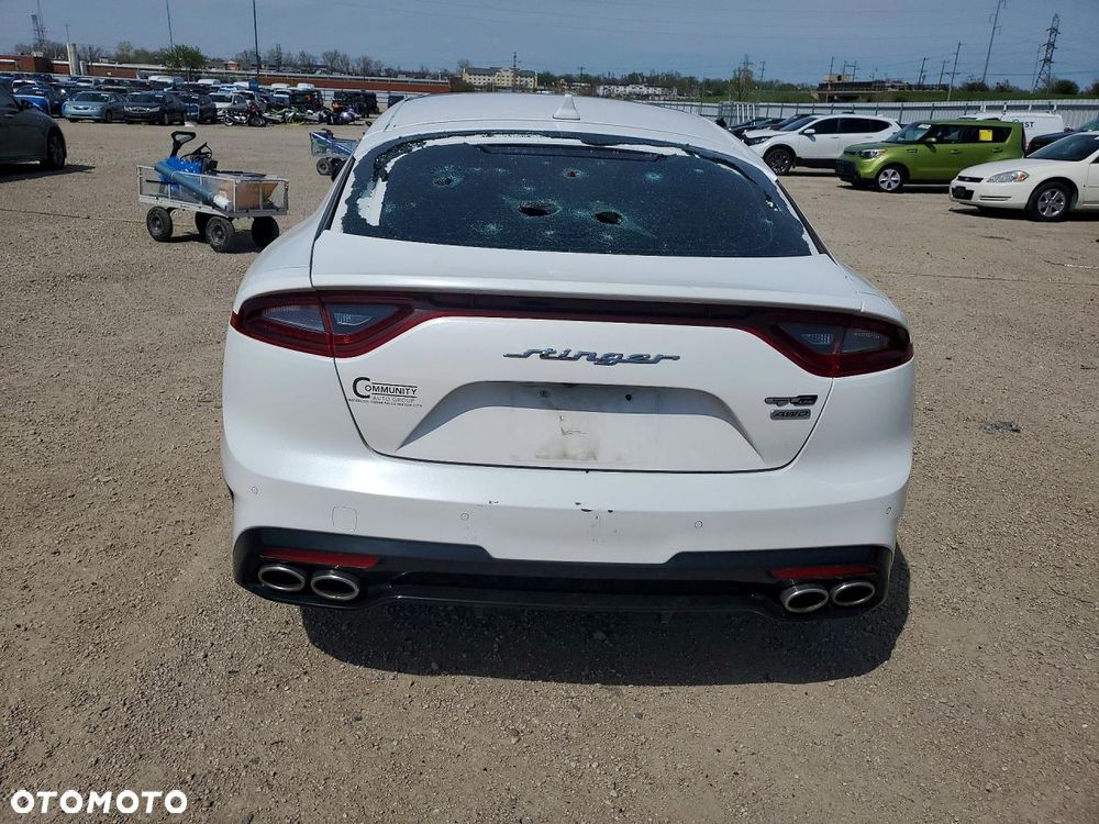 Kia Stinger 2.0 T-GDI GT Line - 5
