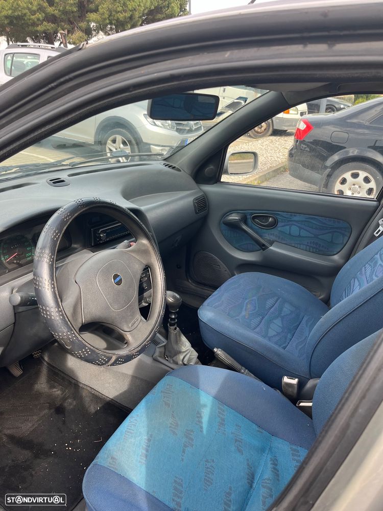 Fiat Palio Weekend TD 70 - 7