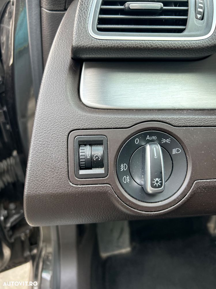 Volkswagen Passat 2.0 TDI BlueMotion Technology DSG Highline - 16