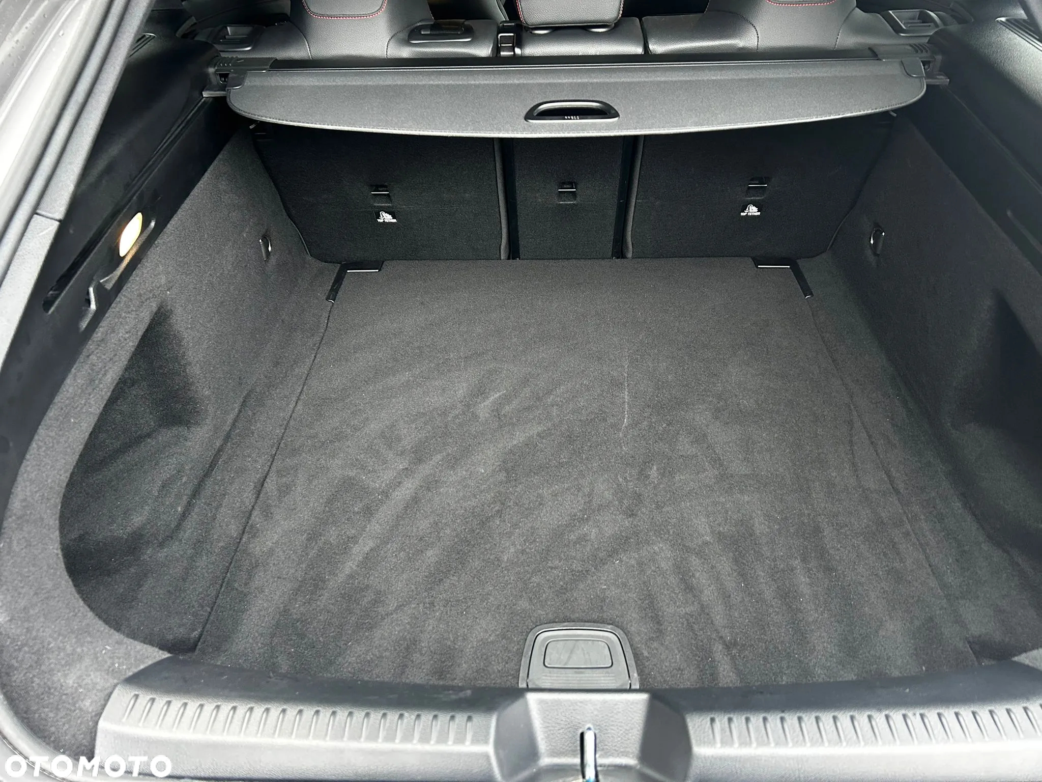 Mercedes-Benz CLA 200 d AMG Line 8G-DCT - 27