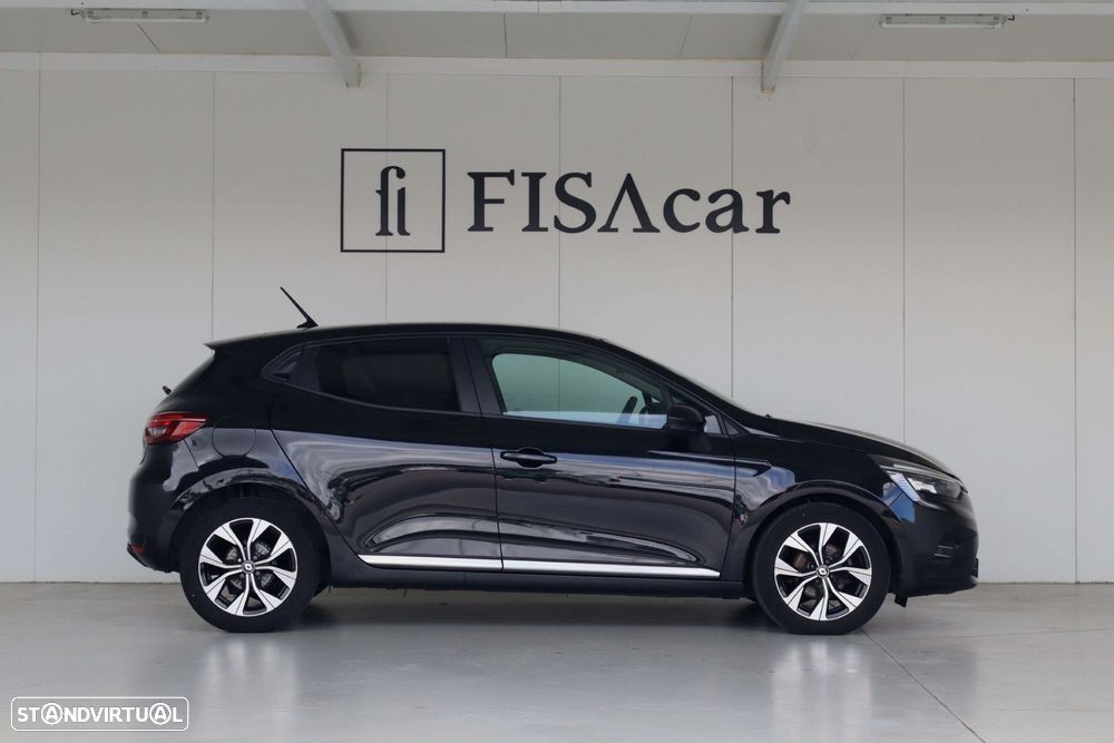 Renault Clio - 11