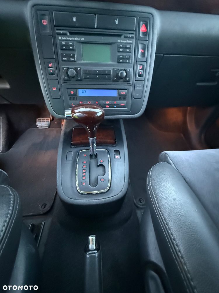 Volkswagen Sharan 1.9 TDI Automatik Highline - 13