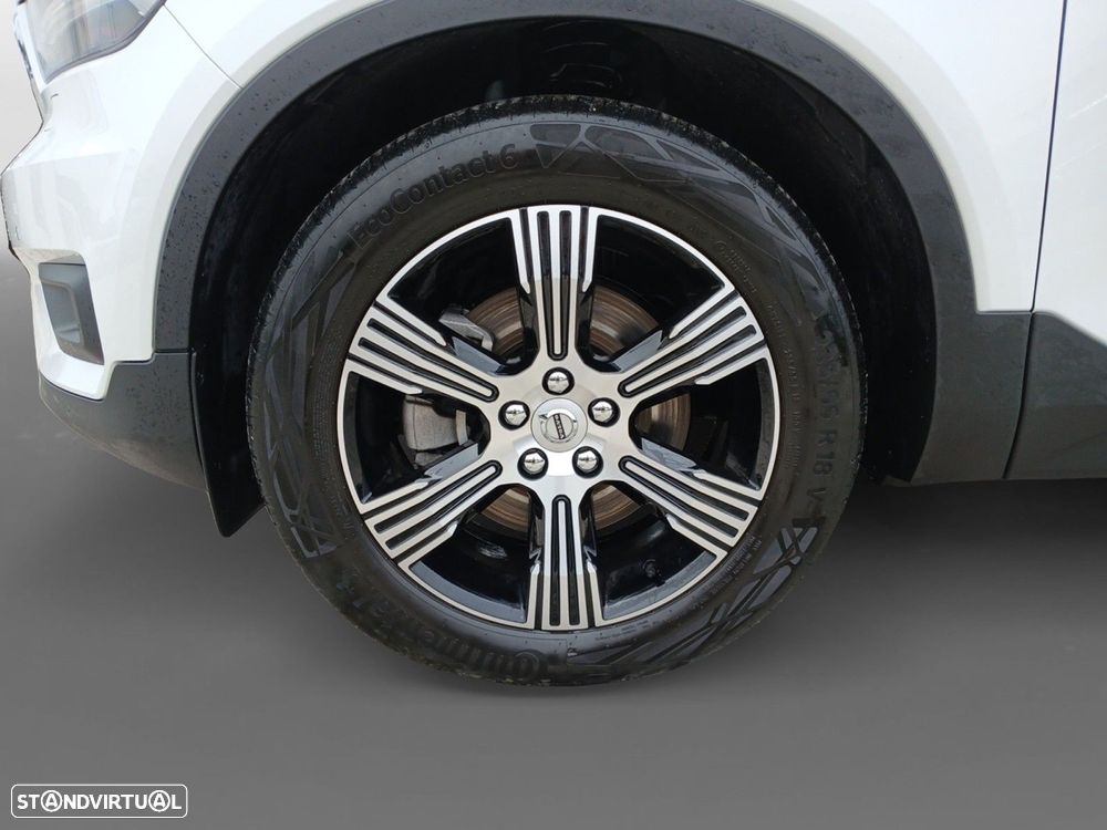 Volvo XC 40 2.0 T5 Inscription - 14