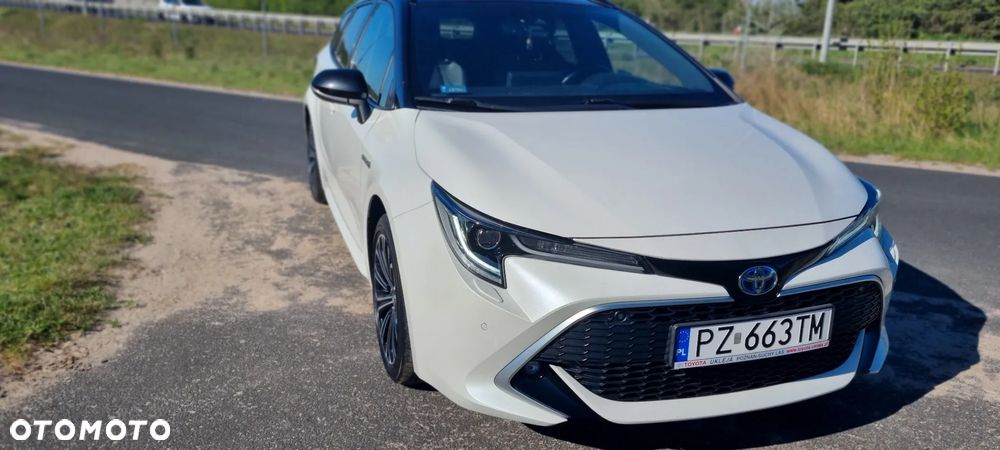 Toyota Corolla 1.8 Hybrid Selection - 3