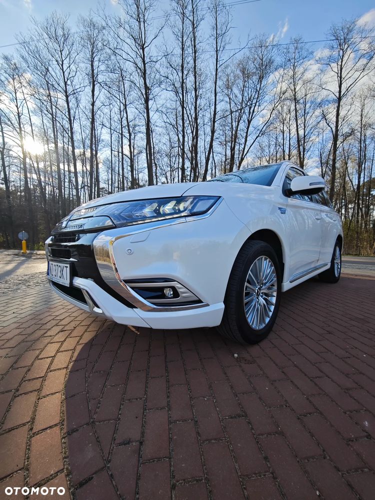 Mitsubishi Outlander Instyle - 3