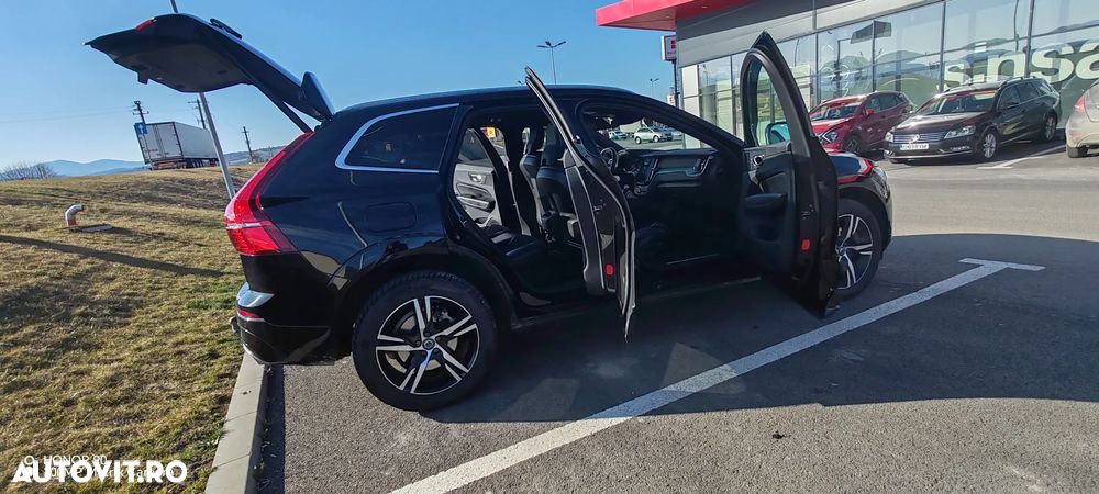 Volvo XC 60 D4 AWD R-Design - 9