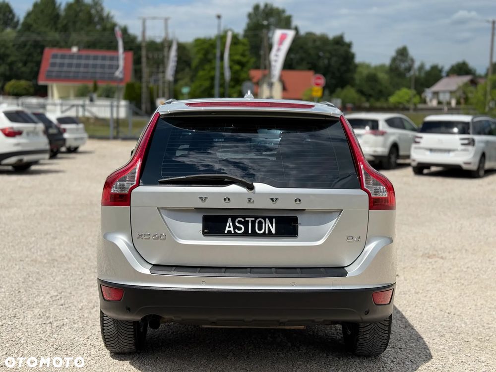 Volvo XC 60 D4 Summum - 9