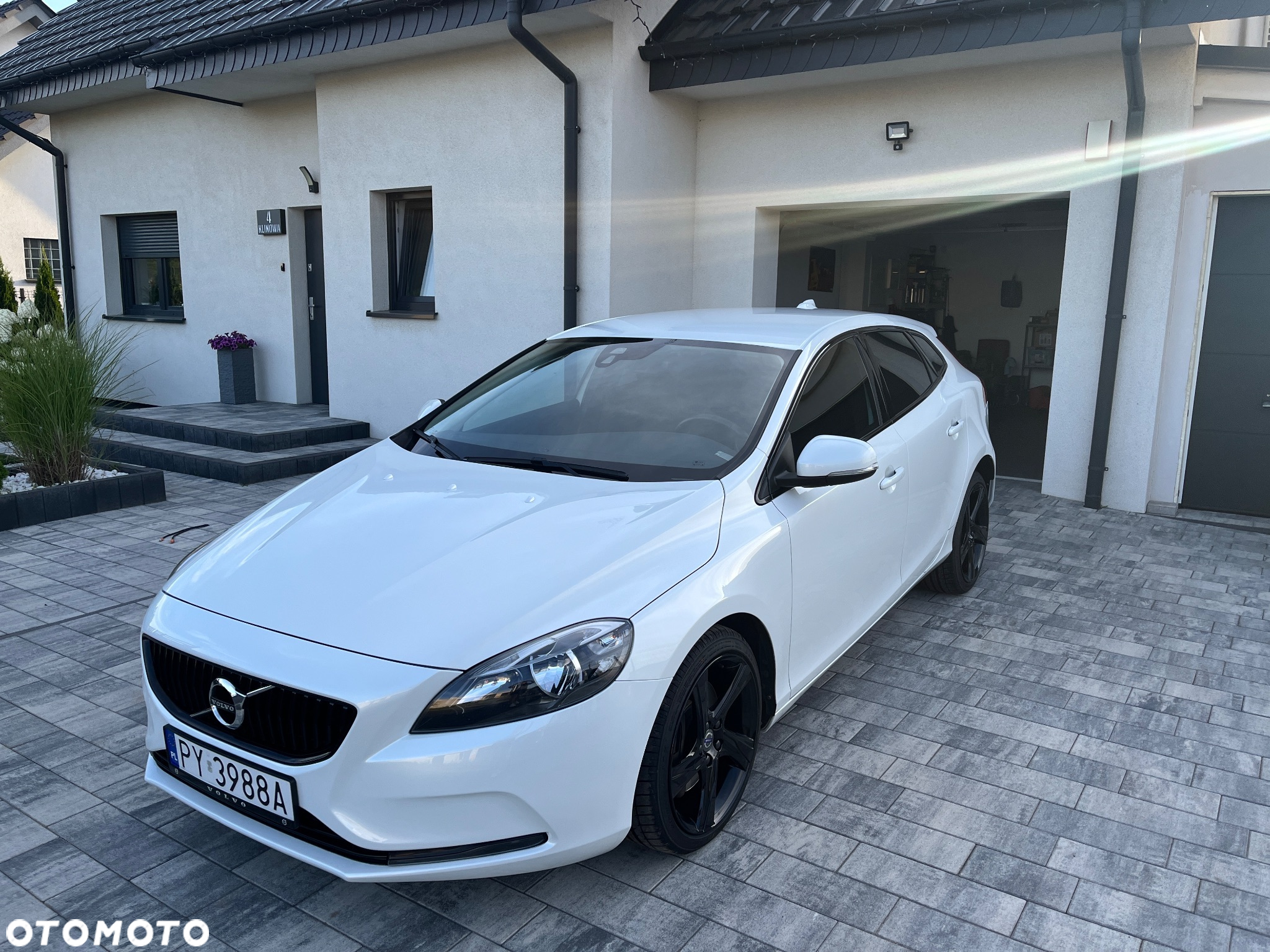 Volvo V40 D2 Drive-E Dynamic Edition - 16