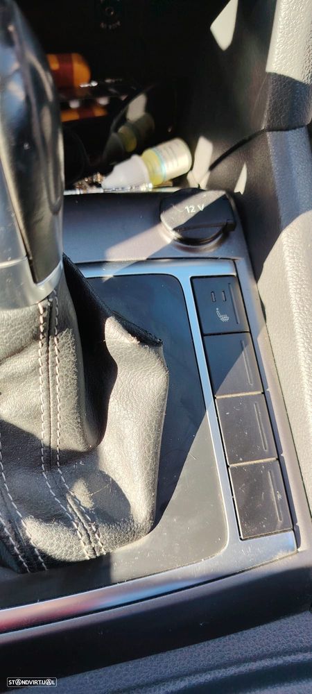 VW Amarok 2.0 TDi CD High.CM 4Motion Aut. - 2