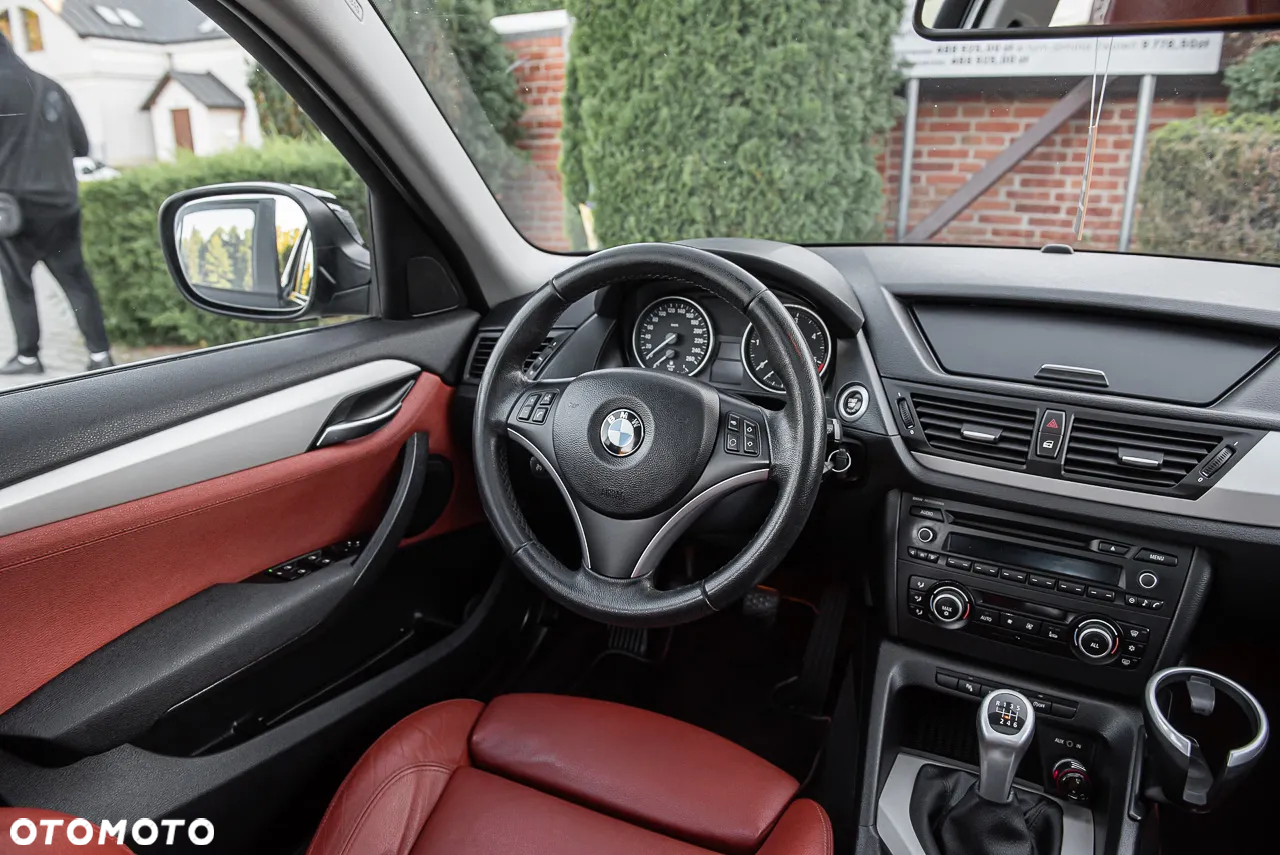 BMW X1 xDrive20d - 9