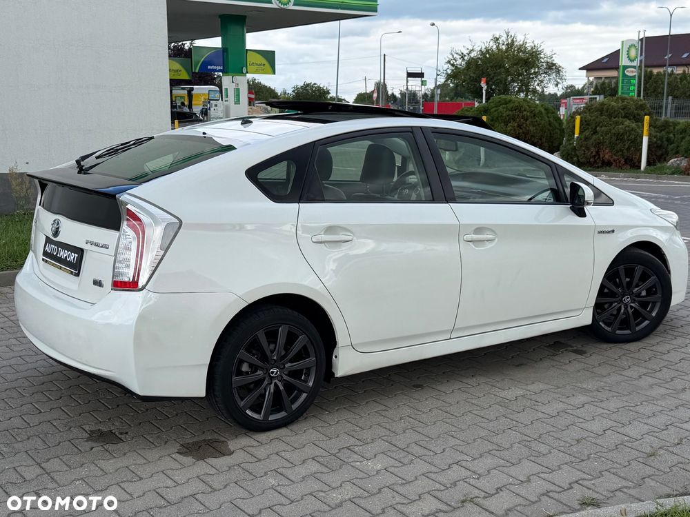 Toyota Prius 1.8 HSD Premium - 5
