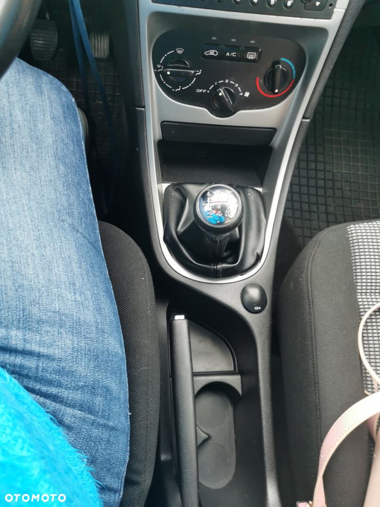 Peugeot 307 1.6 HDI XS - 2
