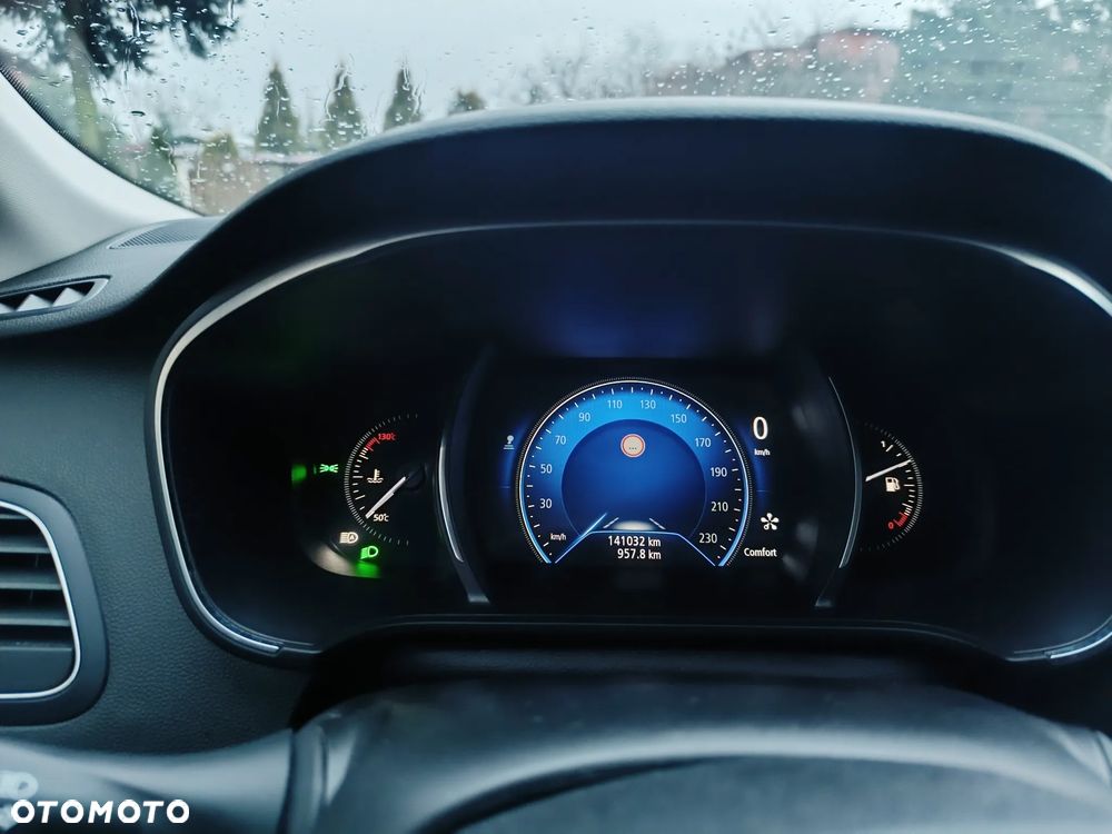 Renault Megane 1.5 Blue dCi Limited - 11