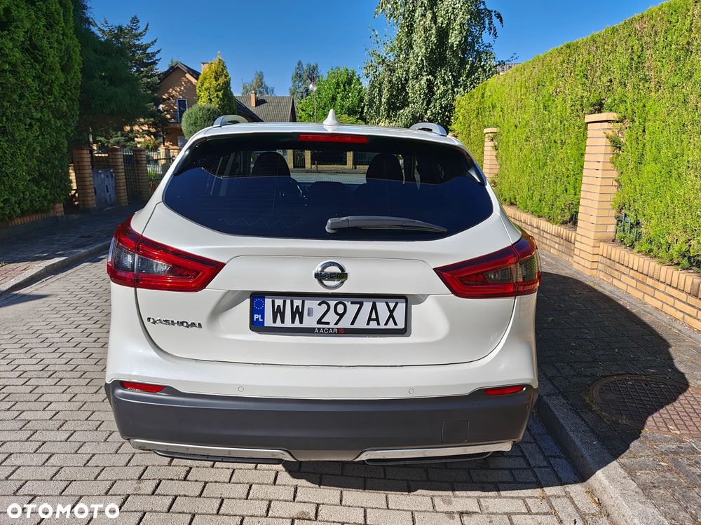 Nissan Qashqai 1.3 DIG-T N-Connecta - 12