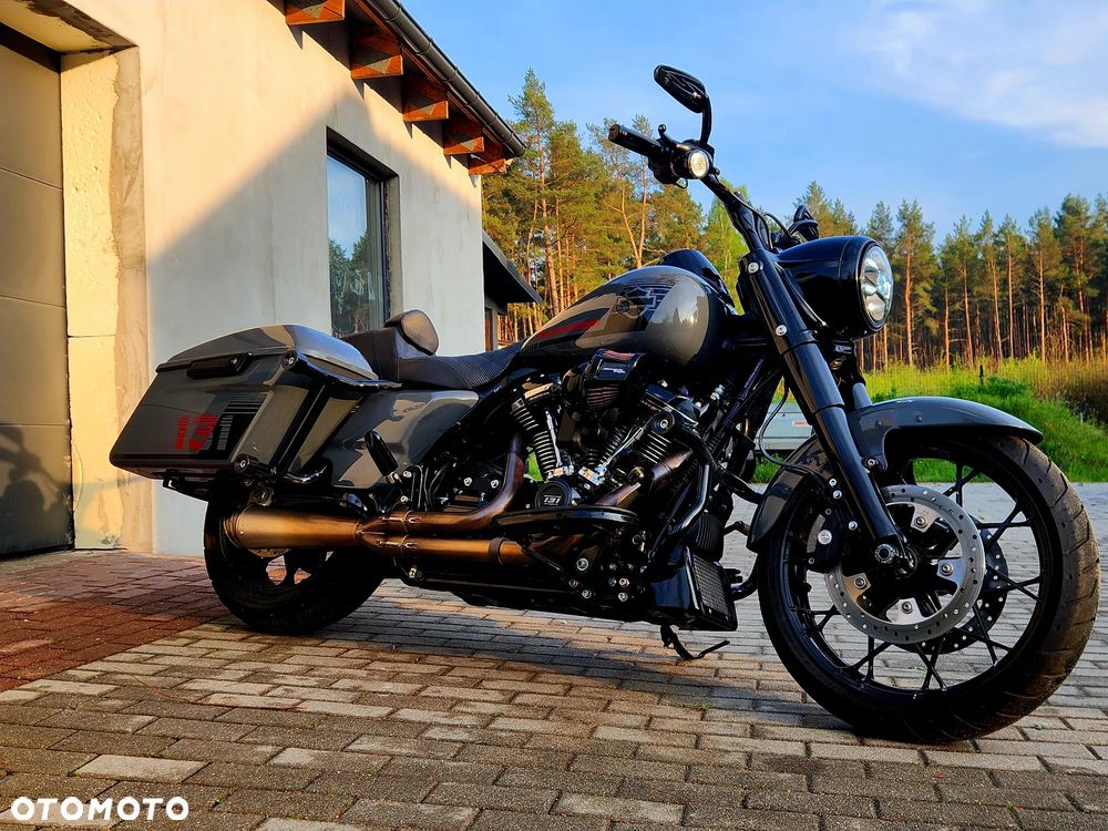 Harley-Davidson Touring Road King - 25