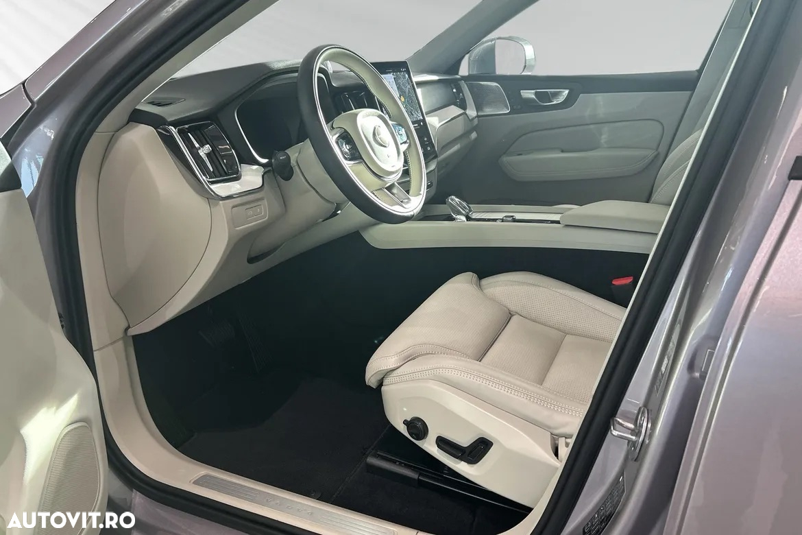 Volvo XC 60 T6 AWD AT PHEV Plus Bright - 7