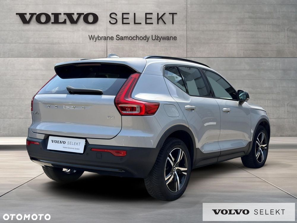 Volvo XC 40 - 6