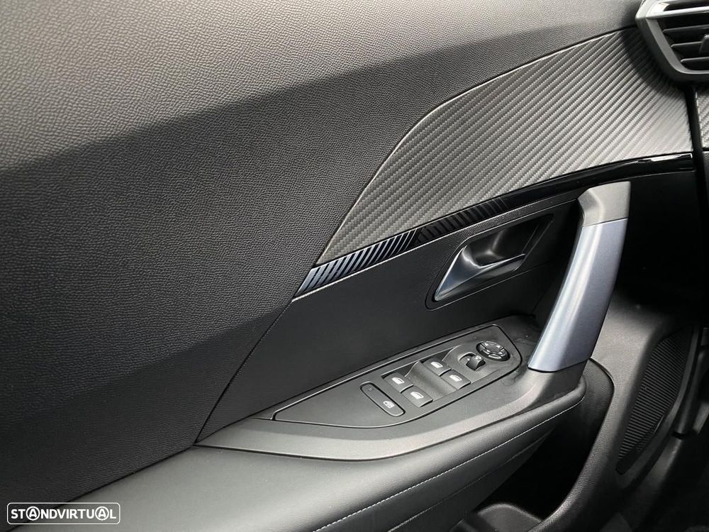 Peugeot 2008 1.5 BlueHDi Allure - 26