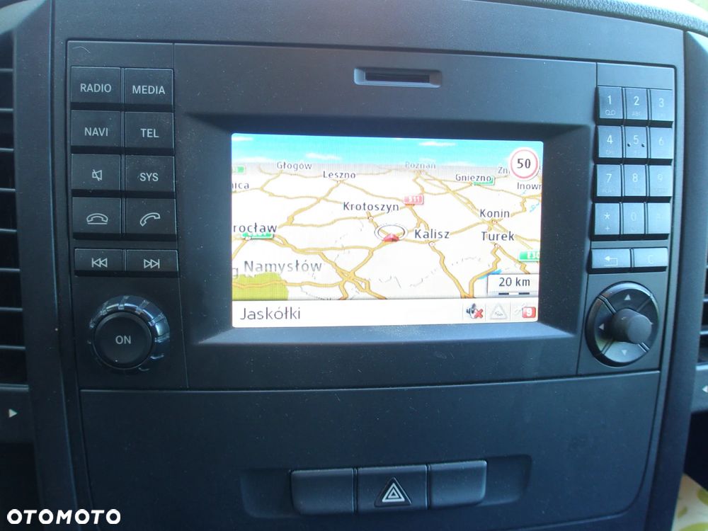 Mercedes-Benz Vito Renault Trafic - 39