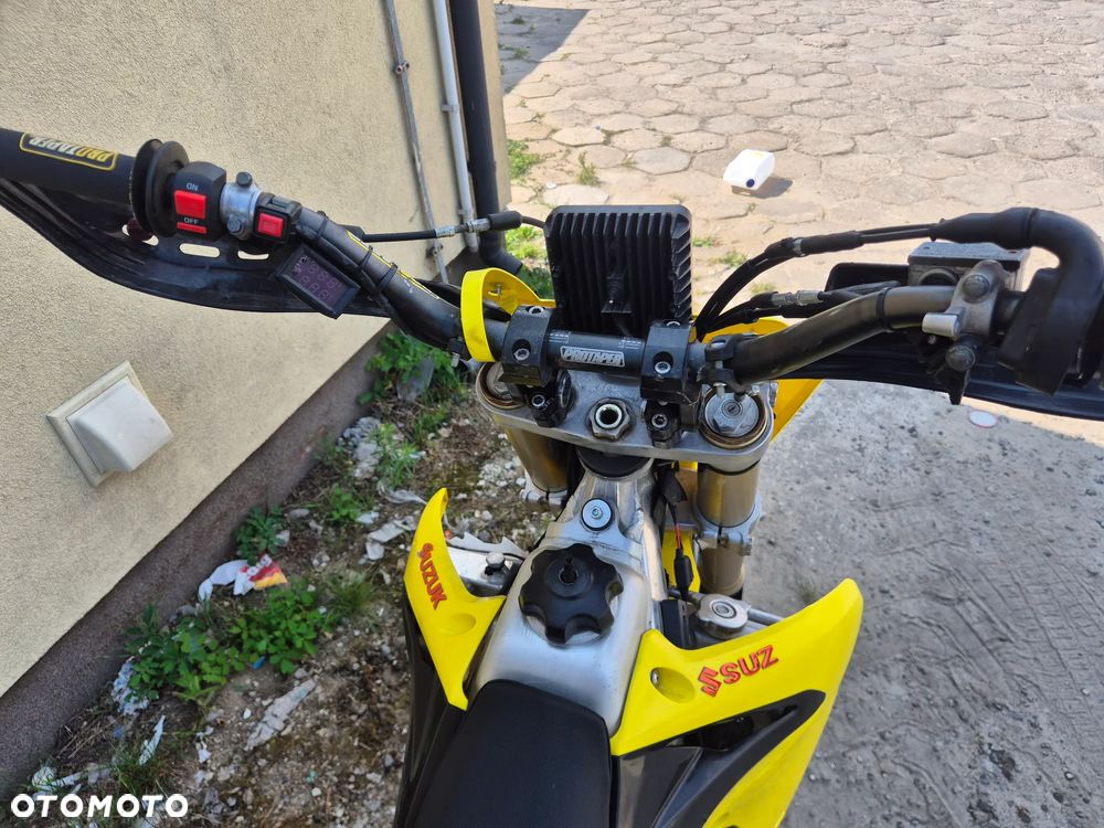 Suzuki RM-Z - 6