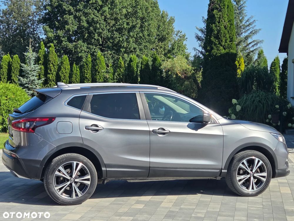 Nissan Qashqai 1.6 DCi 4x4 Tekna - 14