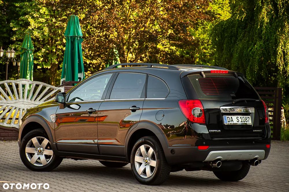 Chevrolet Captiva 2.4 2WD 7 Sitzer LS Family Edition - 22