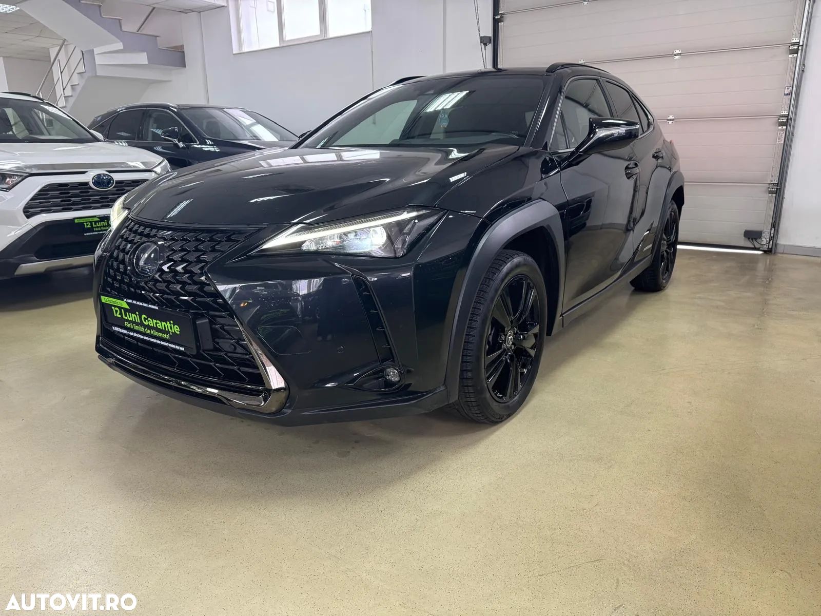 Lexus UX 250h 2.0L HEV 20H- (178 HP) 4X4 CVT Special Edition - 1