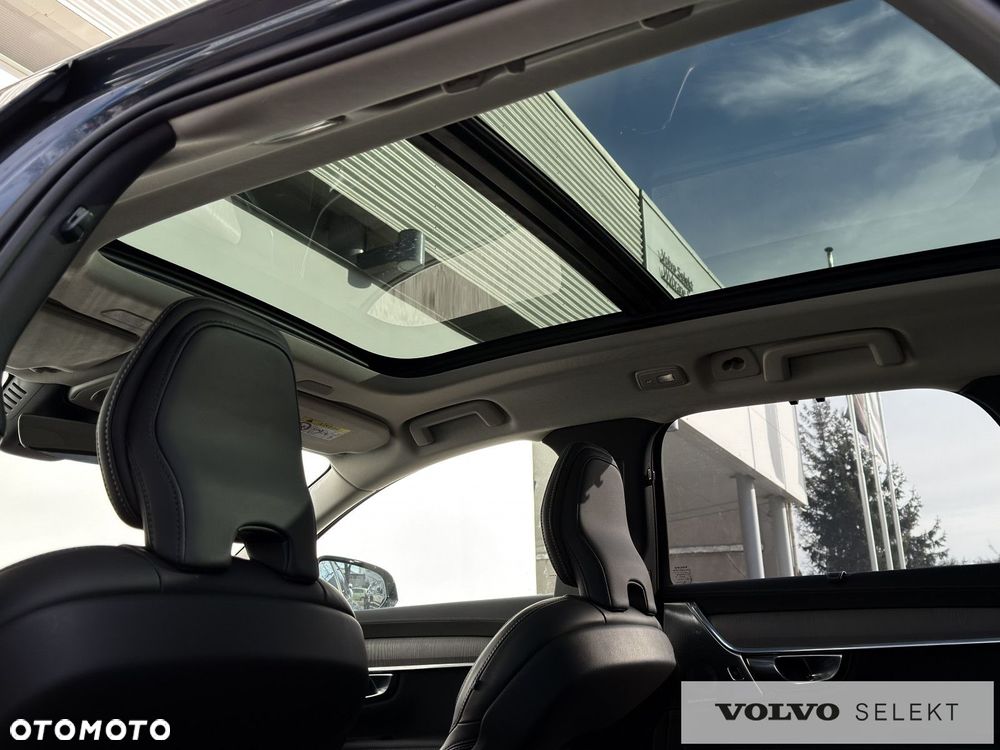 Volvo V90 - 16