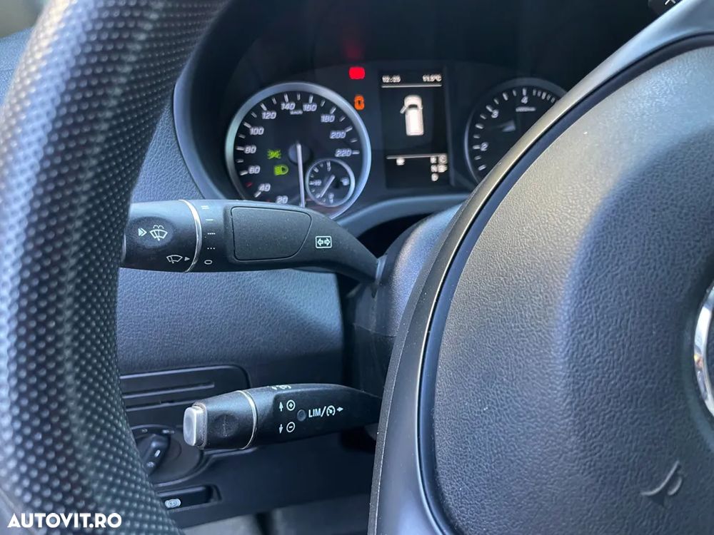 Mercedes-Benz Vito - 11