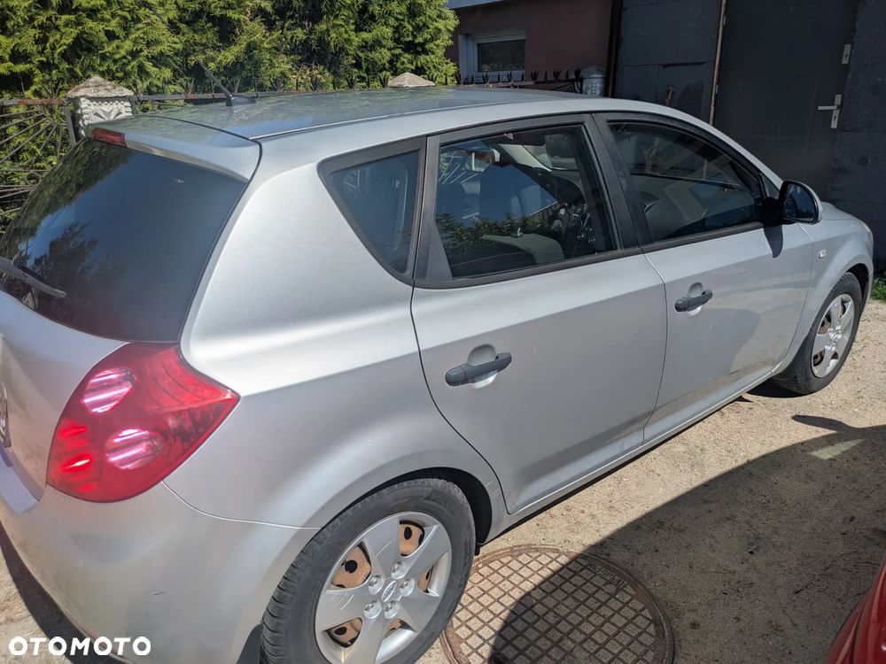 Kia Ceed 1.4 Optimum - 4