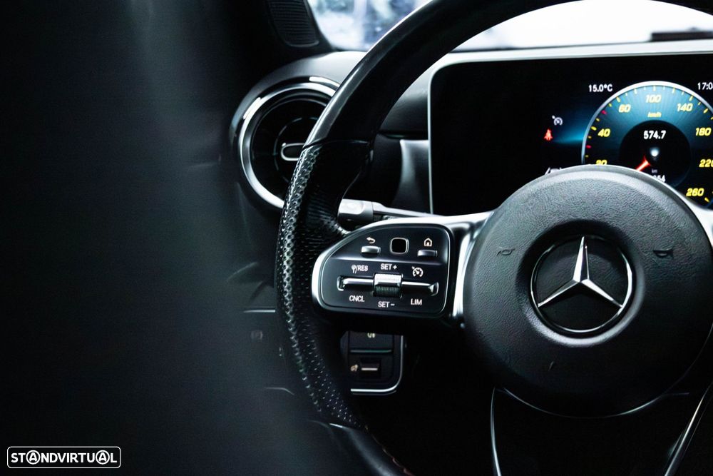 Mercedes-Benz A 160 AMG Line - 16