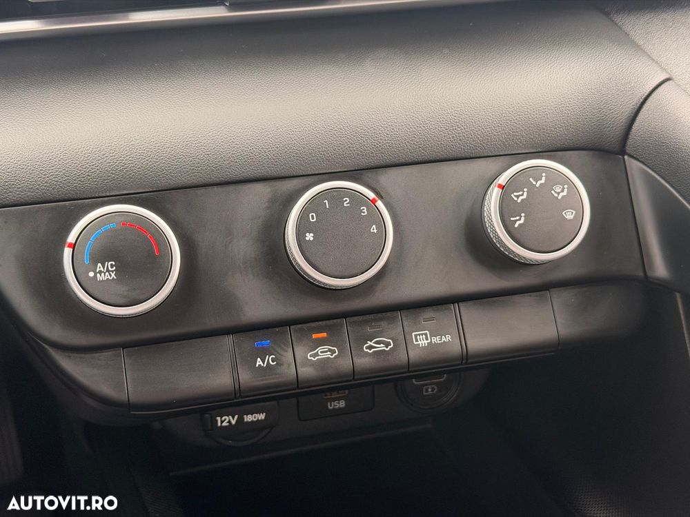 Hyundai Elantra 1.6 l 123 CP 6MT Comfort - 26
