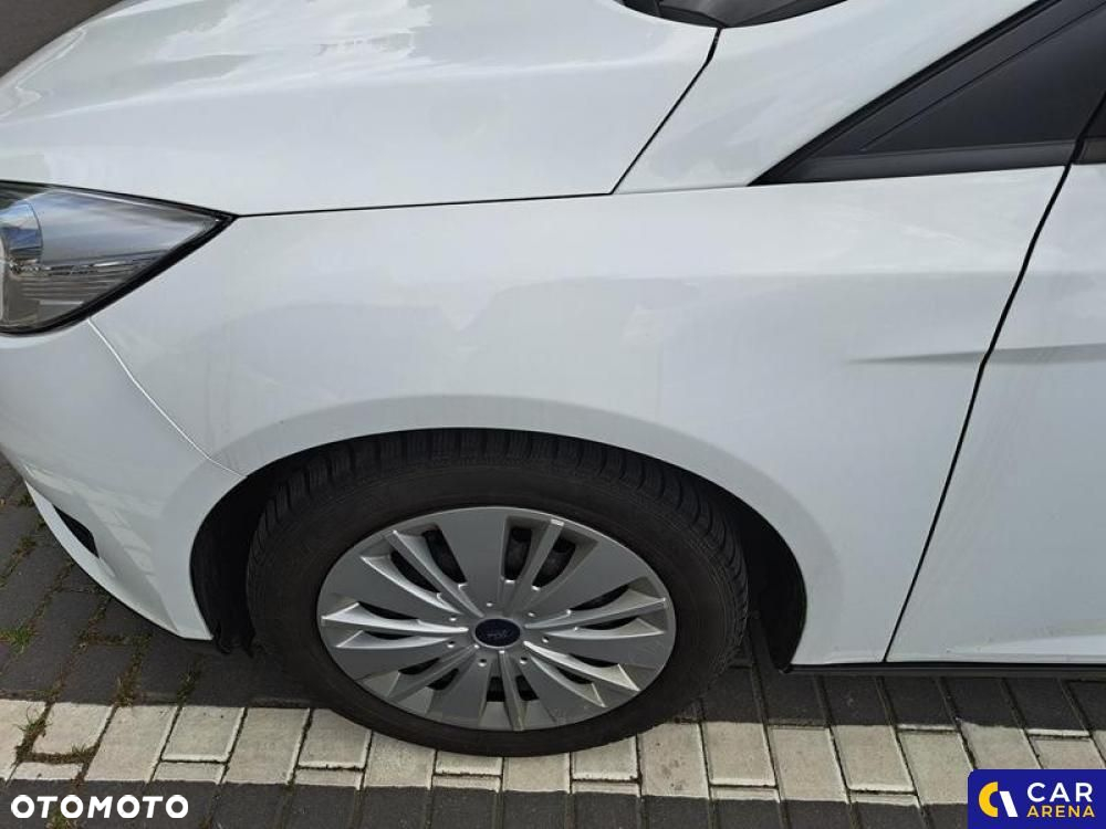 Ford Focus - 23