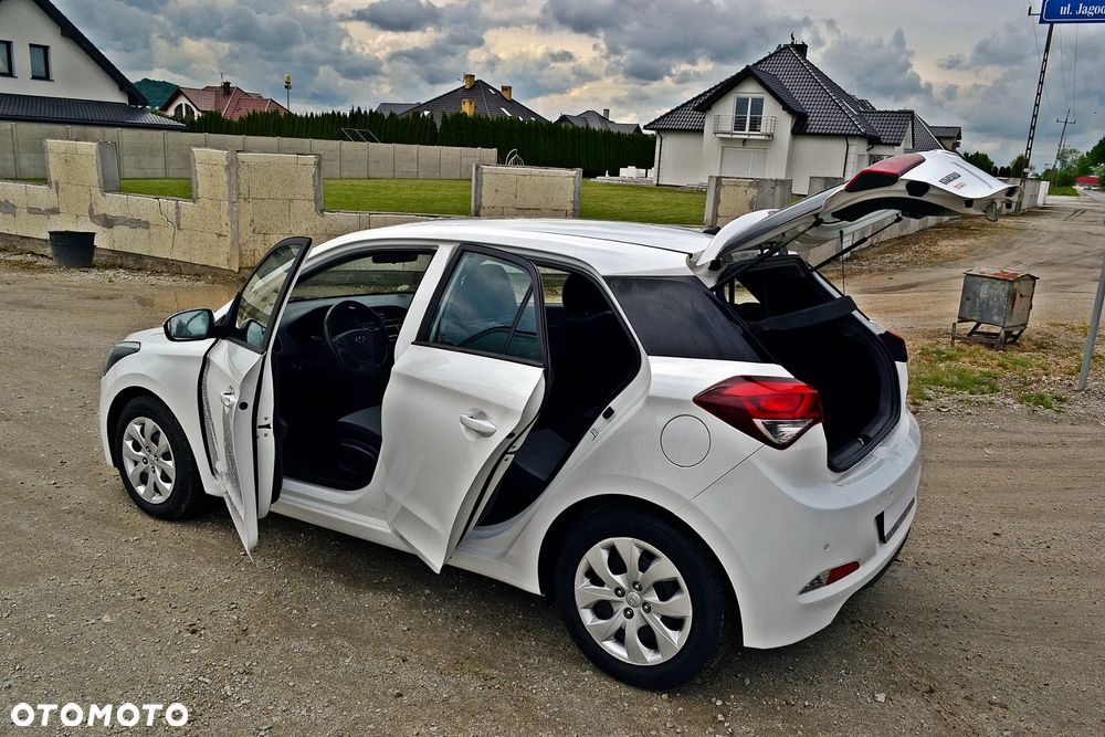 Hyundai i20 - 9