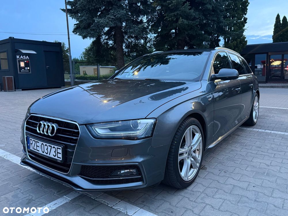 Audi A4 Avant 2.0 TDI DPF clean diesel S line Sportpaket - 1
