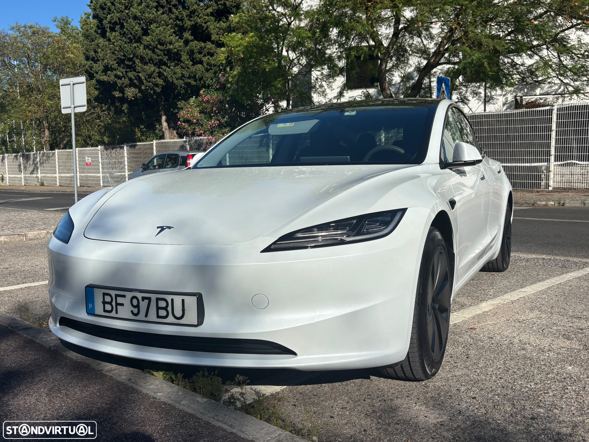 Tesla Model 3 Tração Traseira - 18