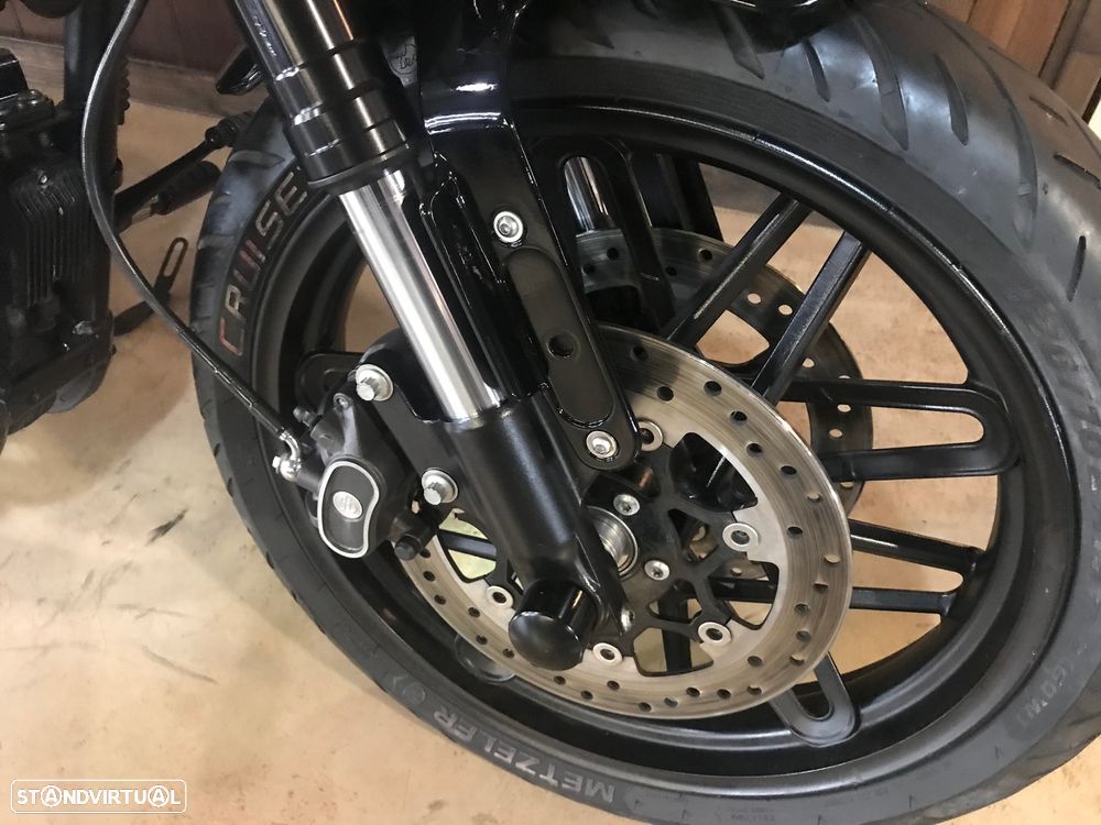 Harley-Davidson Sportster XL 1200 Roadster - 5