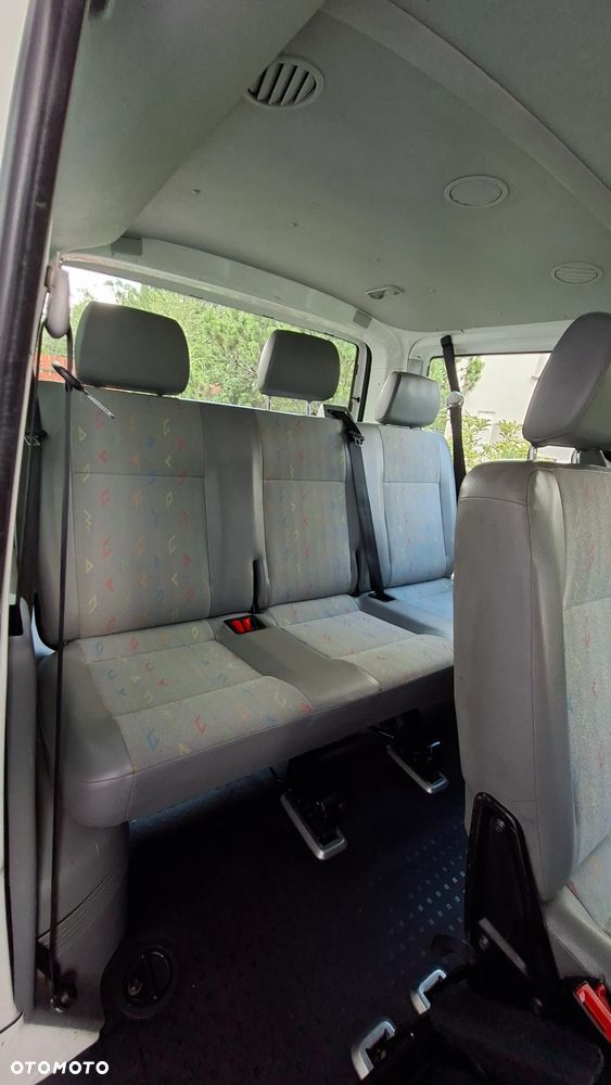 Volkswagen Caravelle L1 Trendline - 13