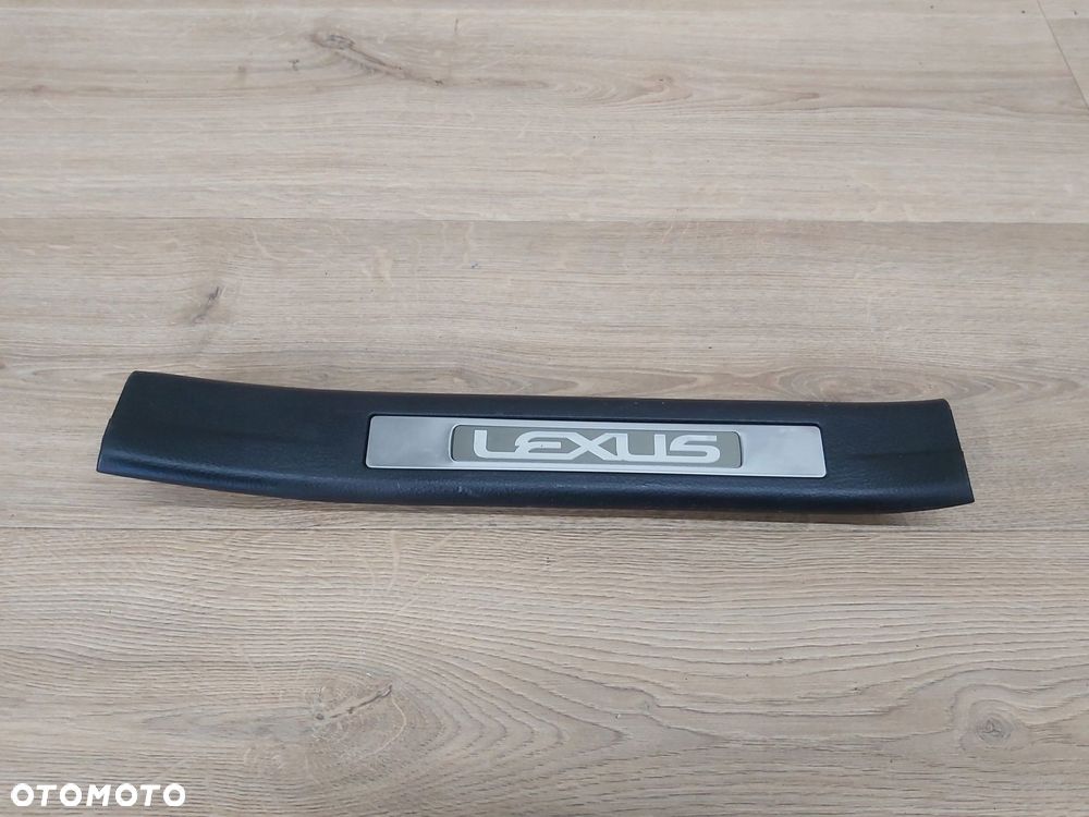 LEXUS RX II 330 350 400 listwa progowa lewy tył 67930-48020