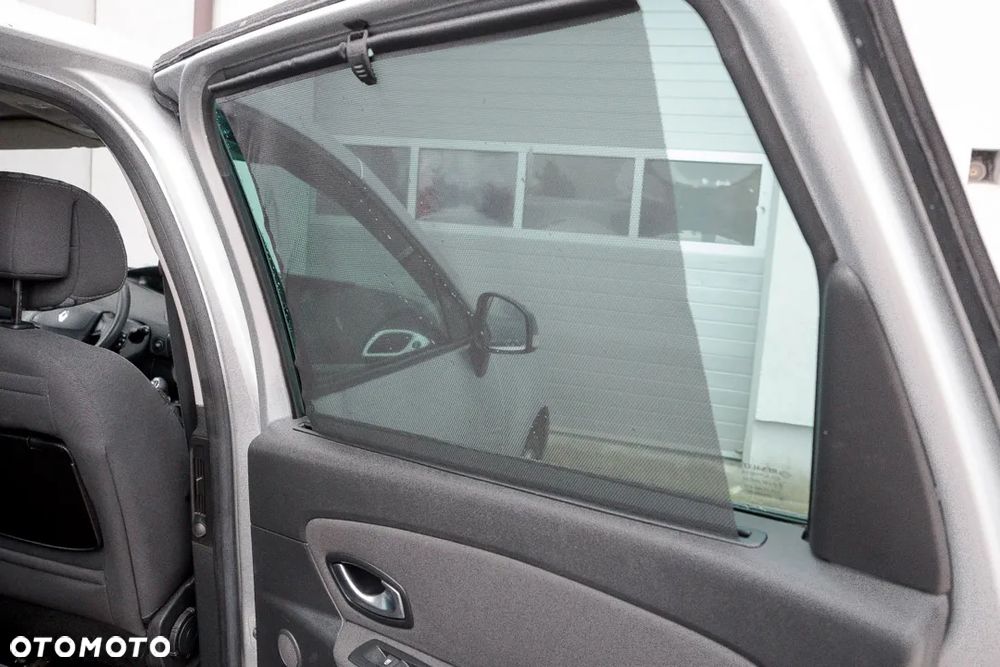 Renault Scenic - 36