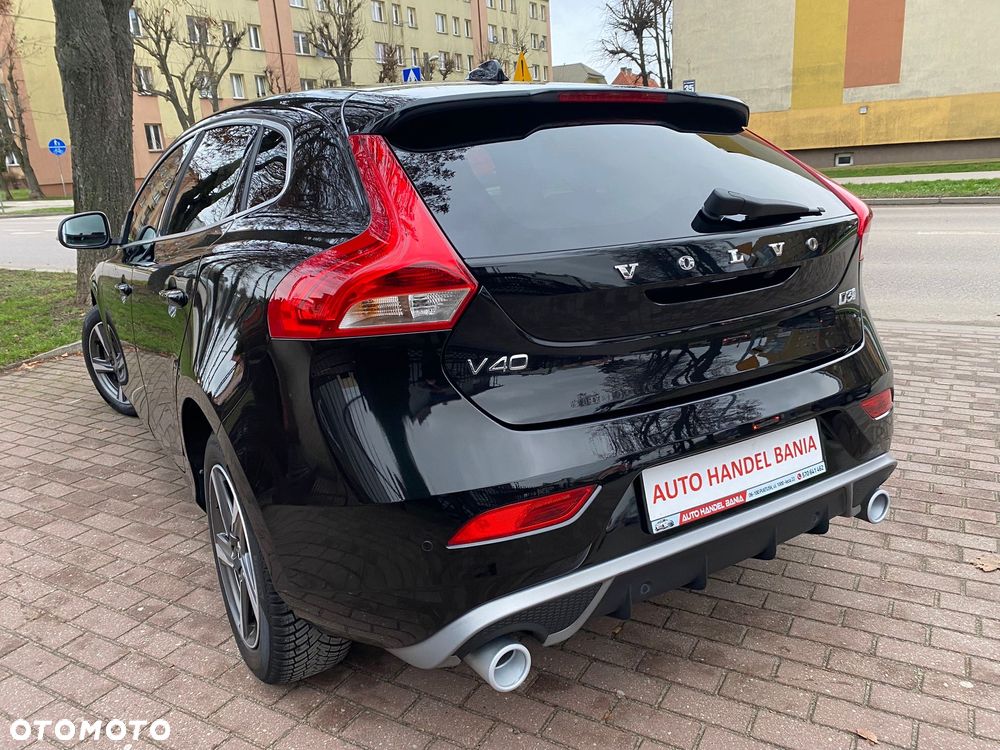 Volvo V40 D3 Geartronic RDesign - 33