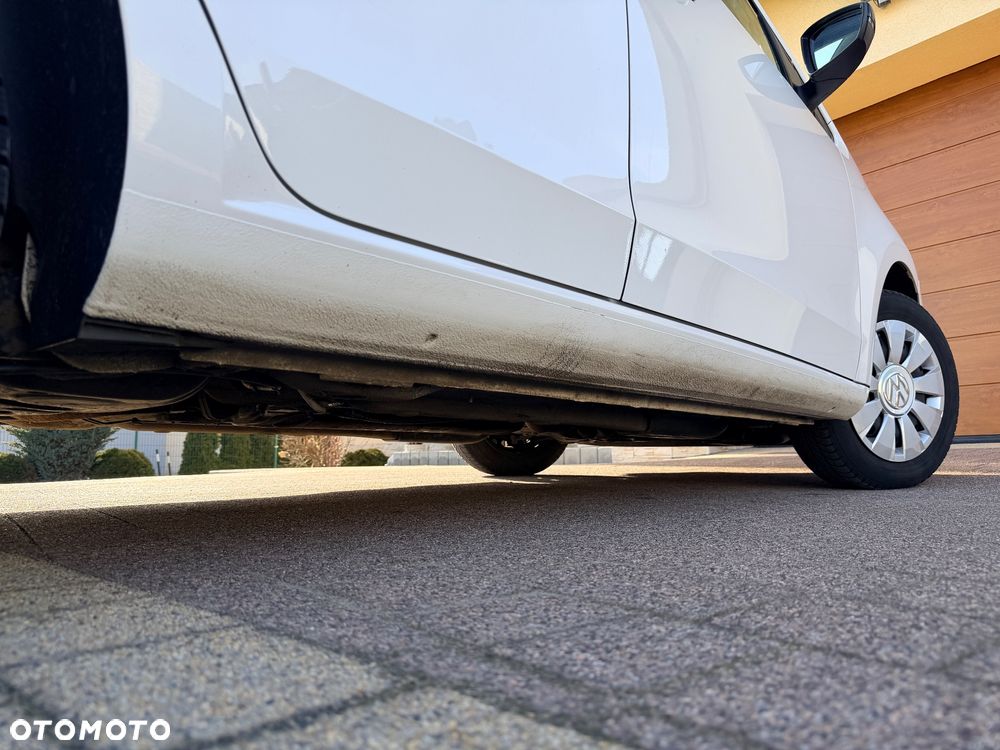 Volkswagen up! 1.0 move - 16