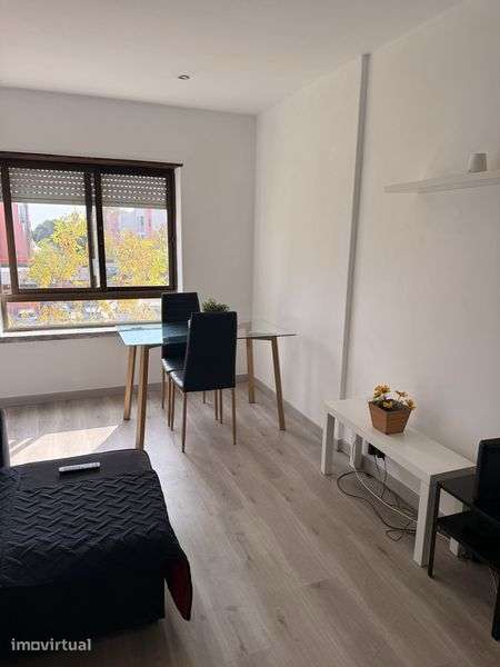 Arranda-se Apartmento em Sassoeiros - Grande imagem: 3/7