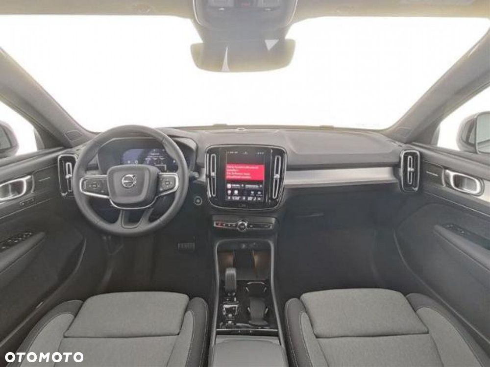 Volvo XC 40 - 6