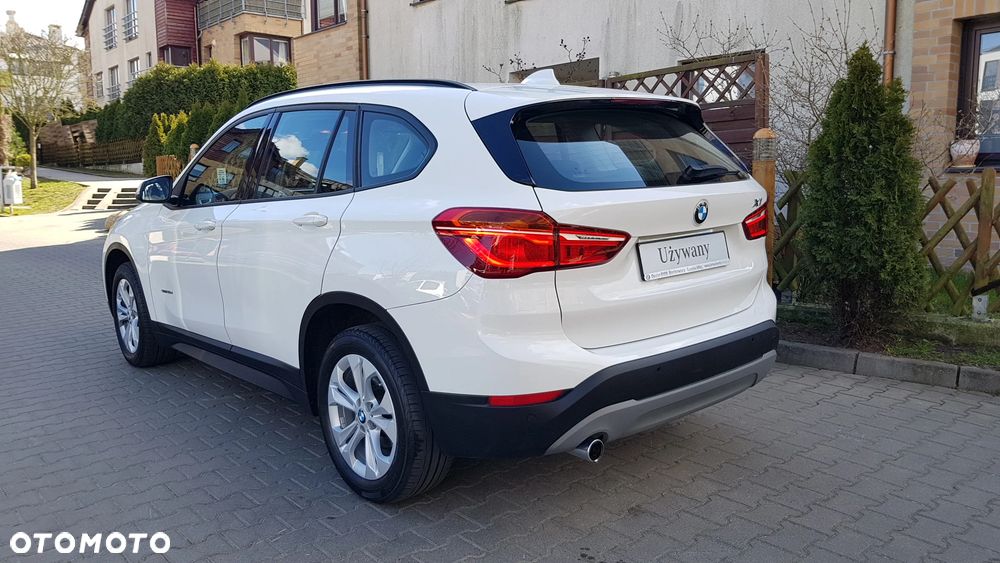 BMW X1 sDrive18d Advantage sport - 3