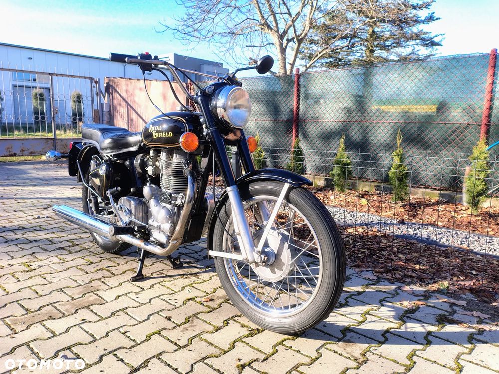 Royal Enfield Bullet - 2