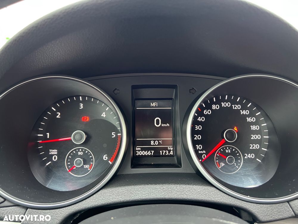 Volkswagen Golf - 13