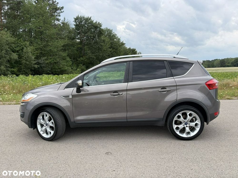 Ford Kuga - 2