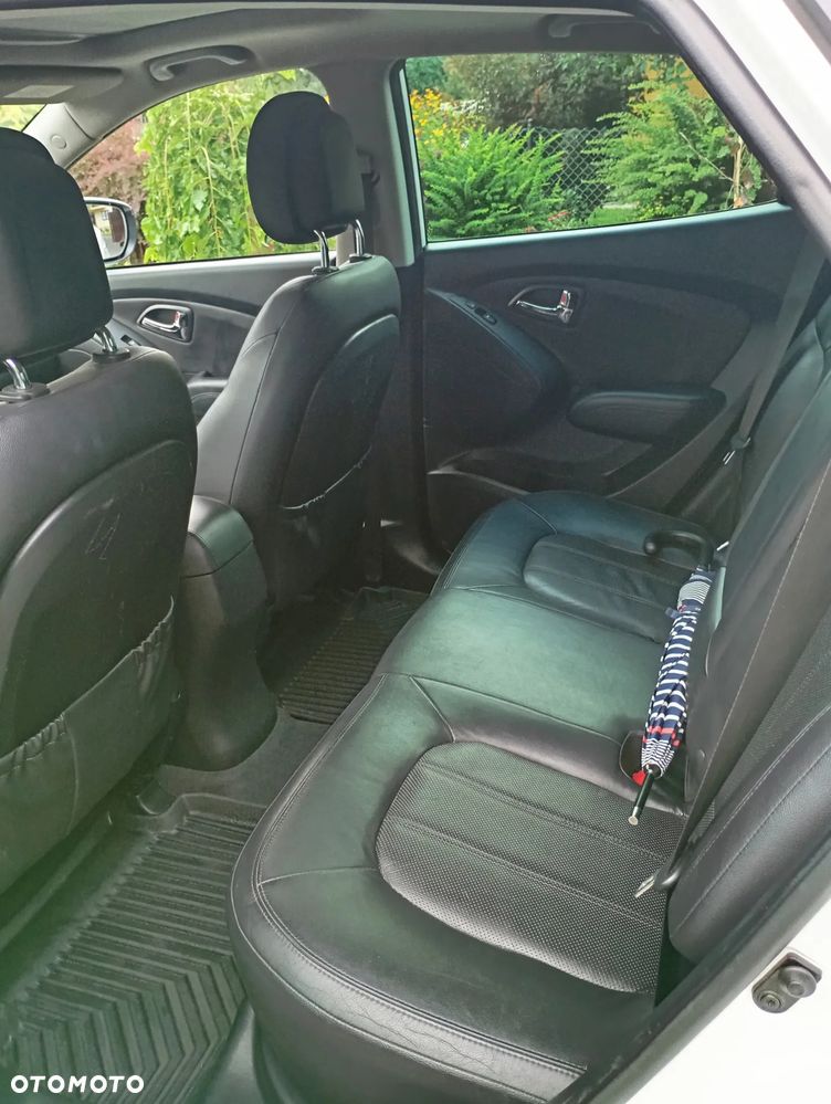 Hyundai ix35 1.7 CRDi Premium 2WD - 10