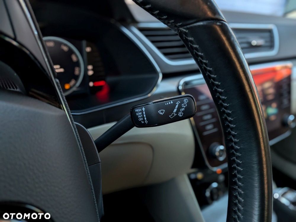 Skoda Superb 2.0 TSI Style DSG - 25